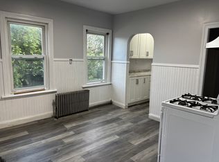 43 Tweed St UNIT 2, Pawtucket, RI 02861