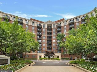3401 38th St NW #1B-615-302, Washington, DC 20016