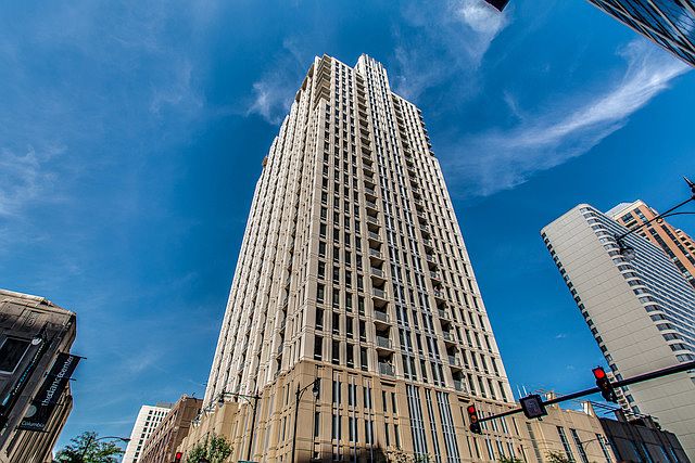1st image of 1250 S Michigan Ave APT 2107