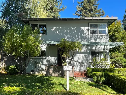 449 Hawthorne Ave Photo 1