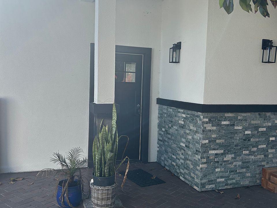 2nd image of 42522 Gage Ct