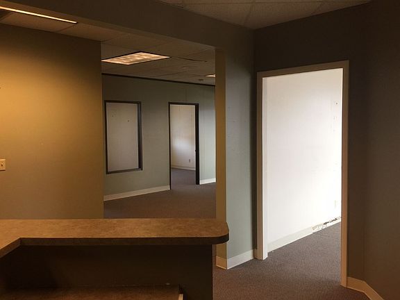 3rd image of 2399 S Orchard St Ste 204