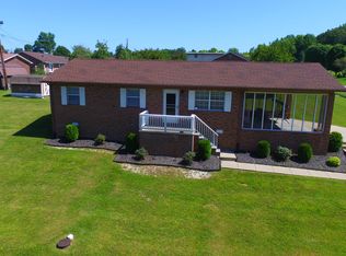 1039 Cardinal Dr, Corbin, KY 40701