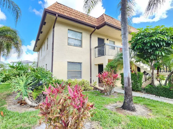 7149 Golf Colony Ct APT 201, Lake Worth, FL 33467