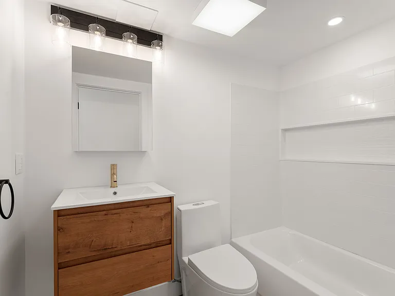 280 Endicott Ave #1 — Photo 9