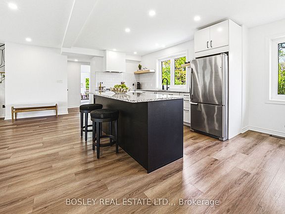 5th image of 7 Rusholme Cres