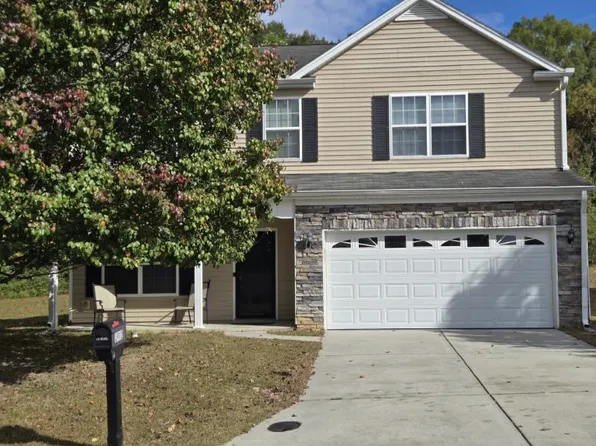 1992 Craver Meadows Dr, Winston Salem, NC 27127