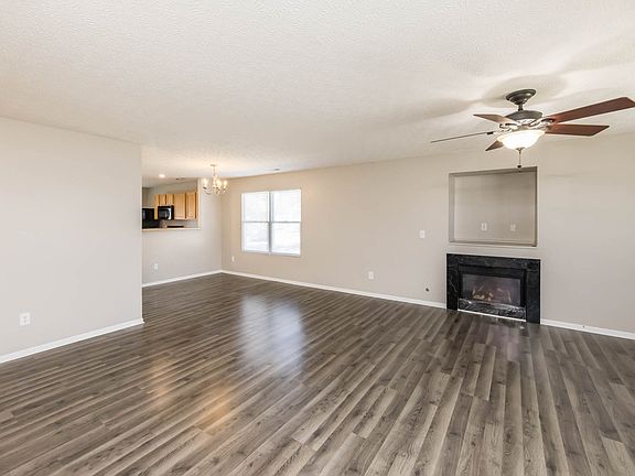 5th image of 5569 Mossy Creek Dr #1