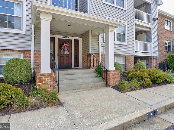 2nd image of 3 Rumford Dr Unit 201