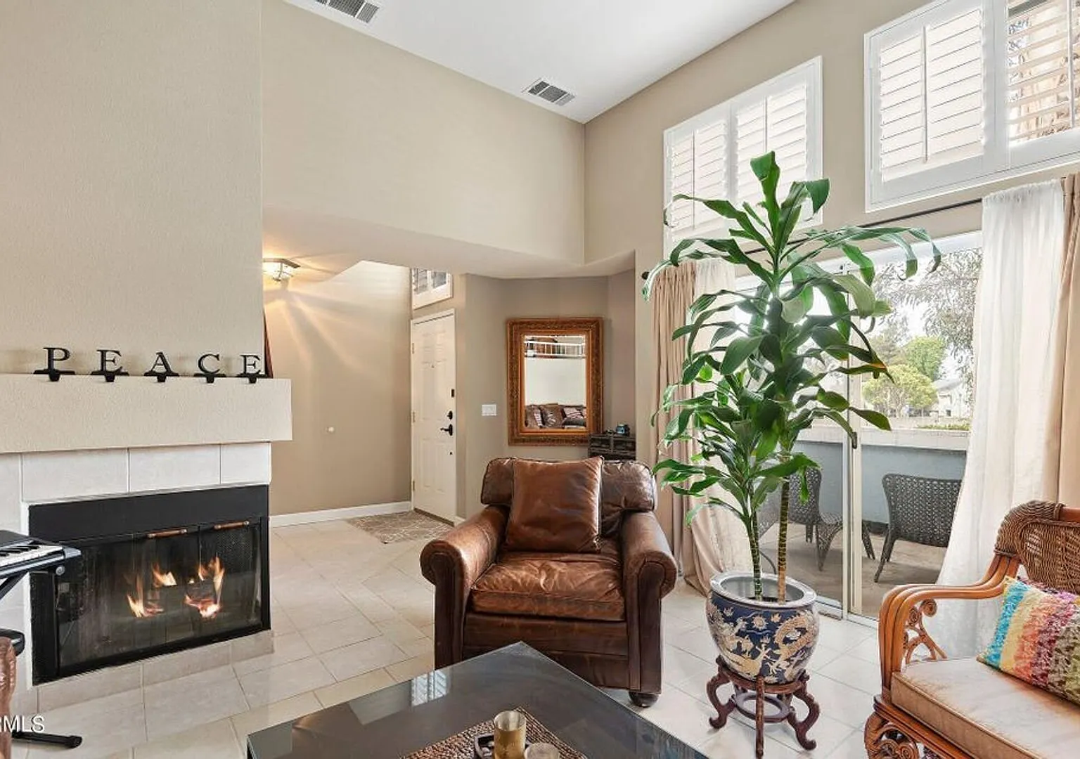 2 Bedroom + 2.5 Bathroom Townhome + Loft! | Weston Cape Regatta | Ventura | Unfurnished — Photo 4