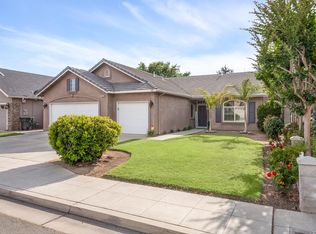 2578 Hanson Ave, Clovis, CA 93611