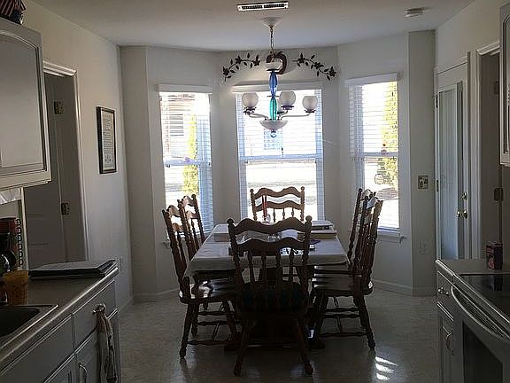 Kitchen, dining area 