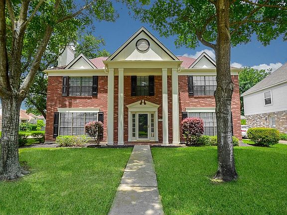 2nd image of 23046 Benbury Dr