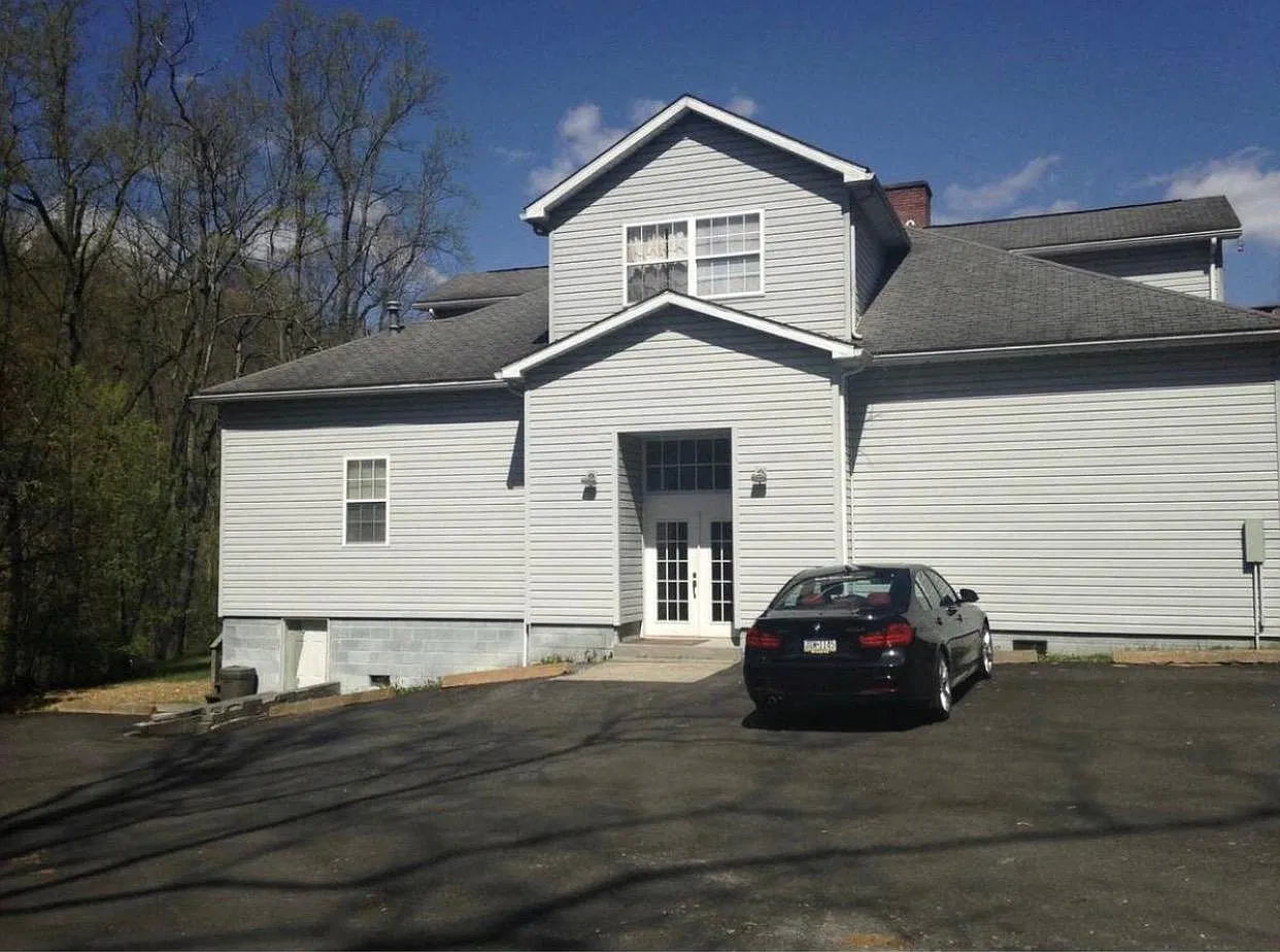 11 Shanes Villa — Photo 1