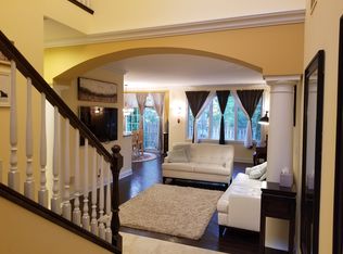 2465 Nicola Ct, Addison, IL 60101