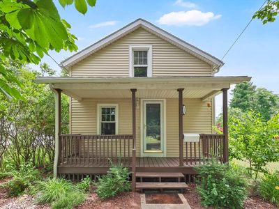 115 Saratoga Ave, Chicopee, MA, 01013