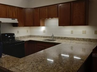 3377 N Oakland Ave #5313303, Milwaukee, WI 53211