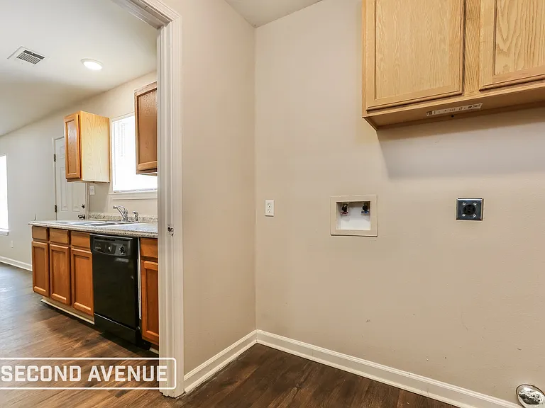 1451 Pine Haskell Dr — Photo 8