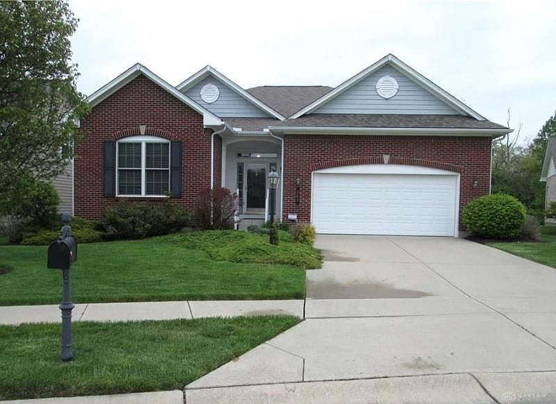 1st image of 363 Carrick Dr