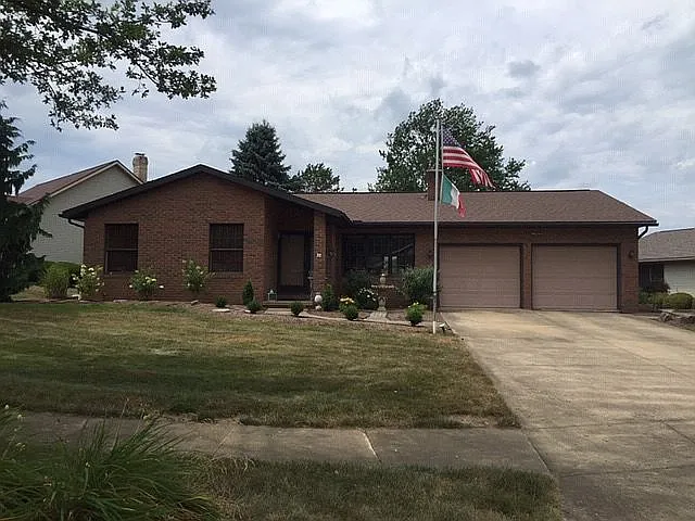 471 Memory Ln photo 1