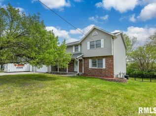 2480 Centennial Dr, Washington, IL 61571