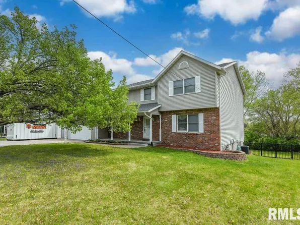 2480 Centennial Dr, Washington, IL 61571