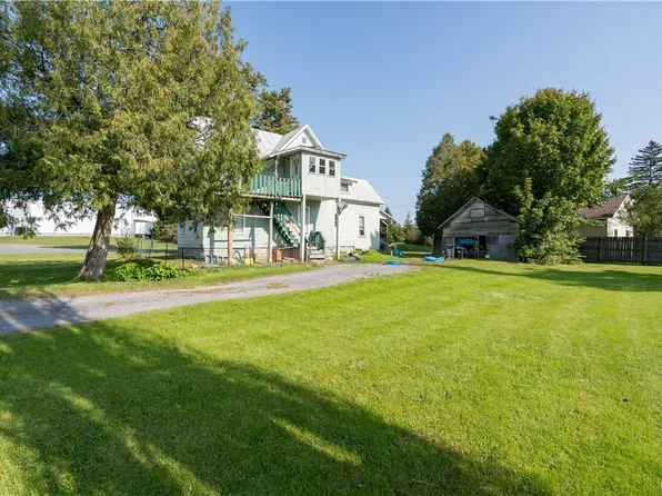 7700 West St, Lowville, NY 13367