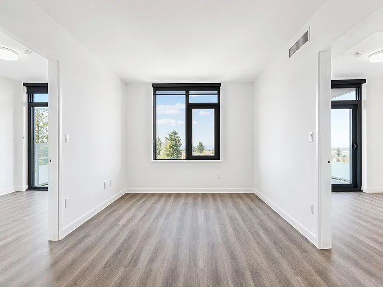 6608 Sussex Ave #701 — Photo 2
