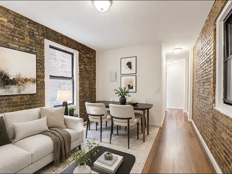 7 Carmine St #15 — Photo 2