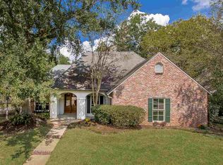 6831 N Fieldgate Ct, Baton Rouge, LA 70808