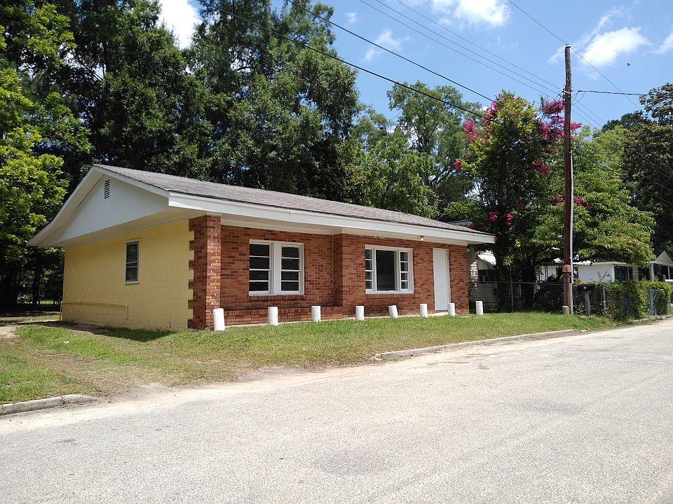 1st image of 410 Logan Ave