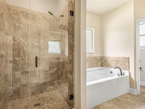 5th image of 11726 Lodgepole Ct