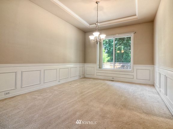 3rd image of 6617 81st Court E
