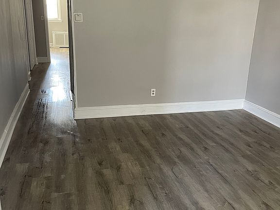 2nd image of 1452 E Cheltenham Ave #1
