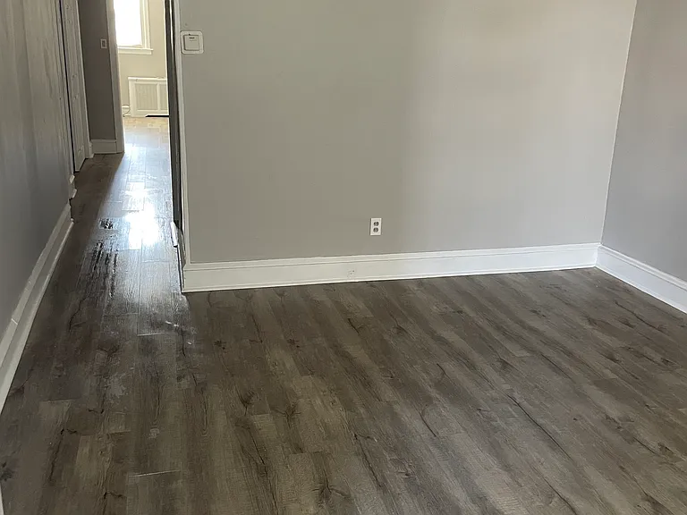 1452 E Cheltenham Ave #1 — Photo 2
