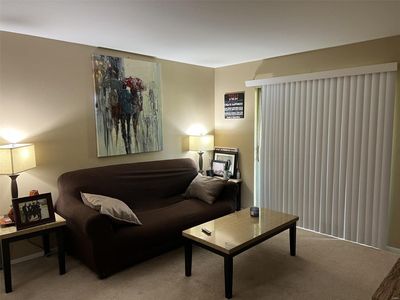 128 Shadalane Walk APT F, Ballwin, MO, 63011