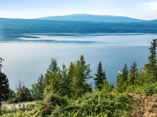 8021 Squilax Anglemont Rd, Columbia Shuswap, BC V0E 1M8