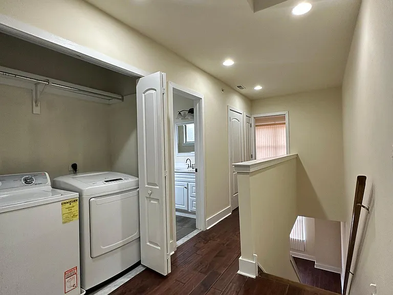 1712 N Gratz St #2 — Photo 22