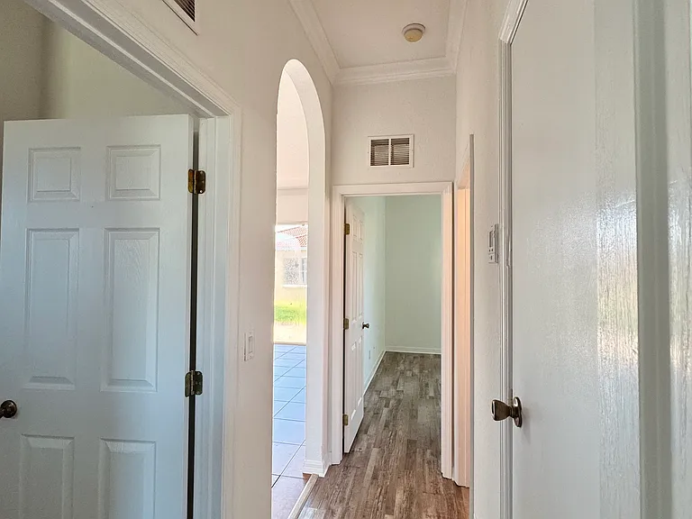 449 Bay Leaf Dr — Photo 7
