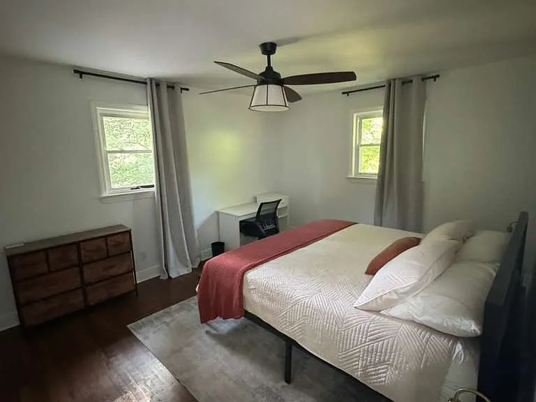 2380 Miriam Ln — Photo 6