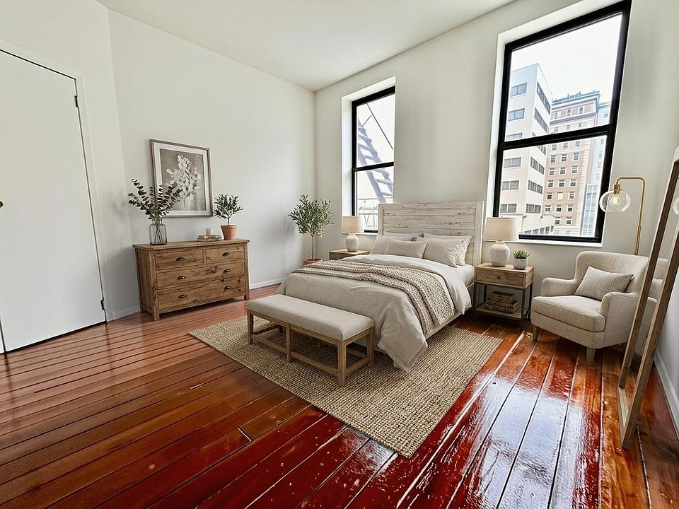 1st image of 330 E 15th St #509
