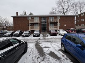 Hidden Oaks Apartments