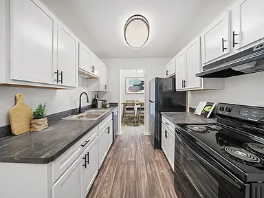 Sutton Place Apartments