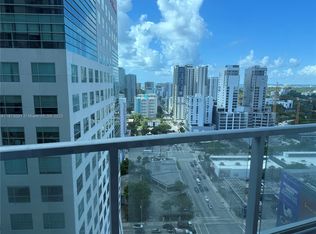 185 SW 7th St APT 2206, Miami, FL 33130