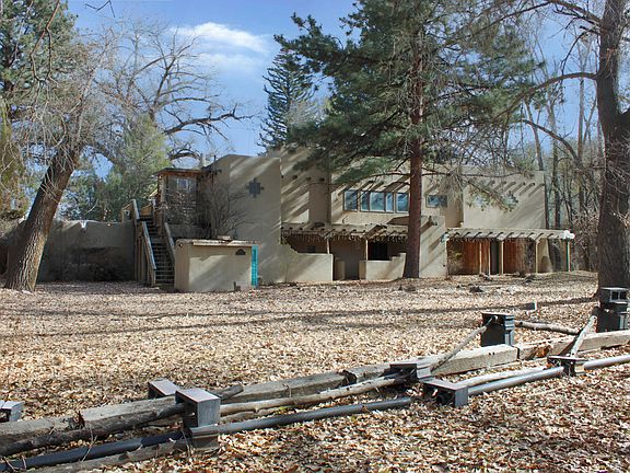5th image of 110 Mabel Dodge Ln