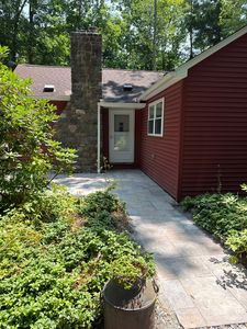 (Undisclosed Address), Cresco, PA, 18326