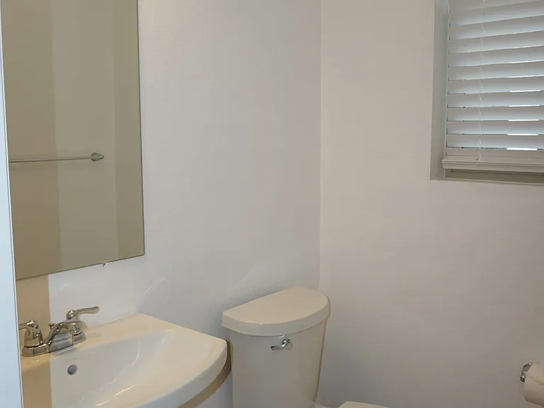 7952 E 49th Pl — Photo 17