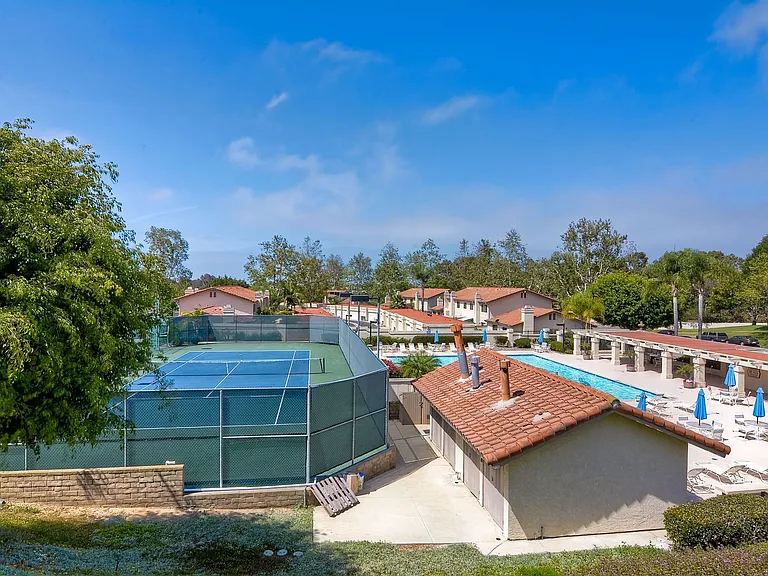 6805 Briarwood Dr — Photo 35