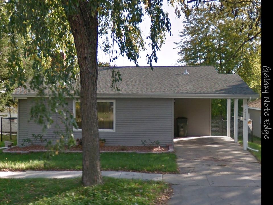 2nd image of 514 W Cook St