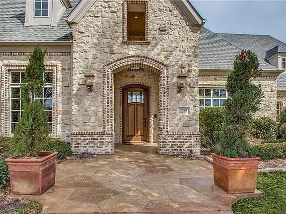 4th image of 2561 Fair Oaks Ln